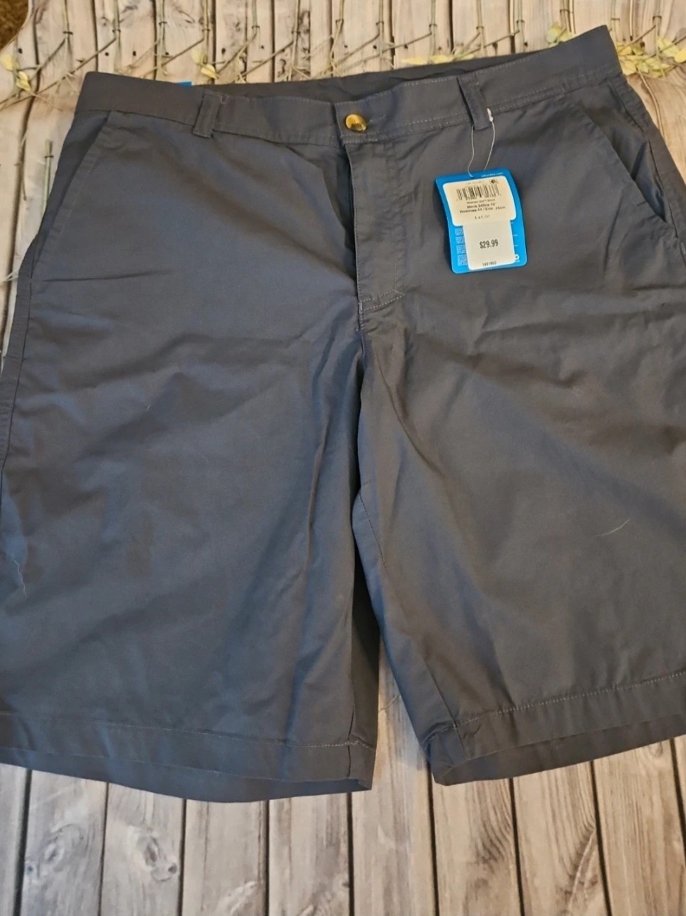 Columbia Men's Dark Gray Flat Front Performance Shorts
